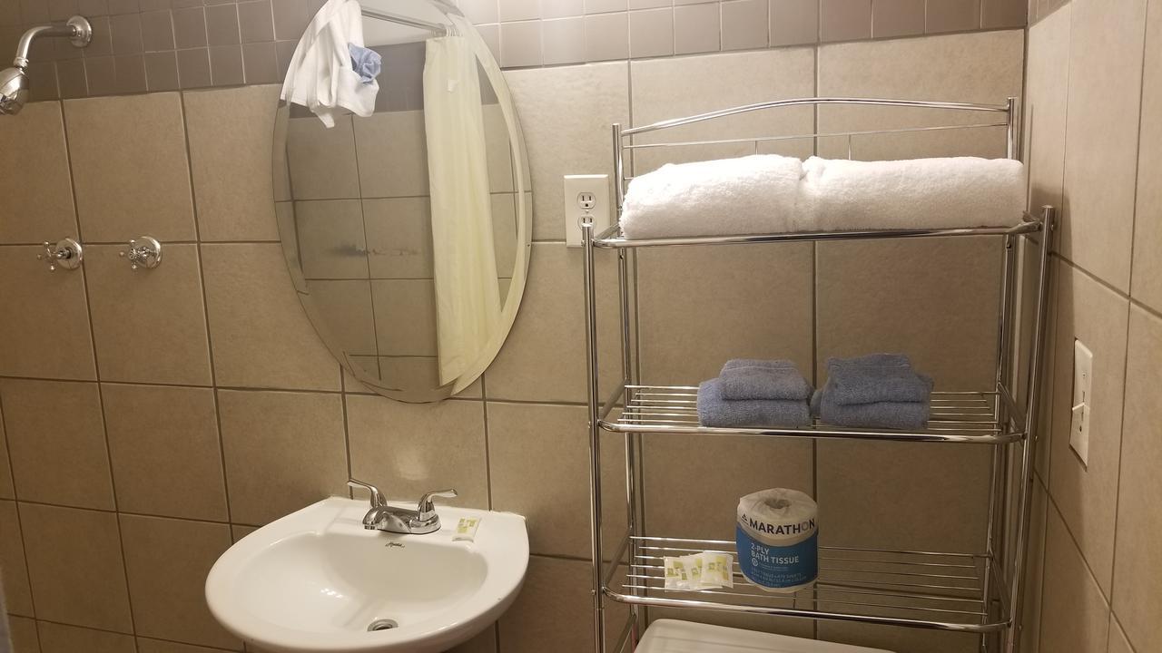 Seattle Inn Northgate Екстериор снимка