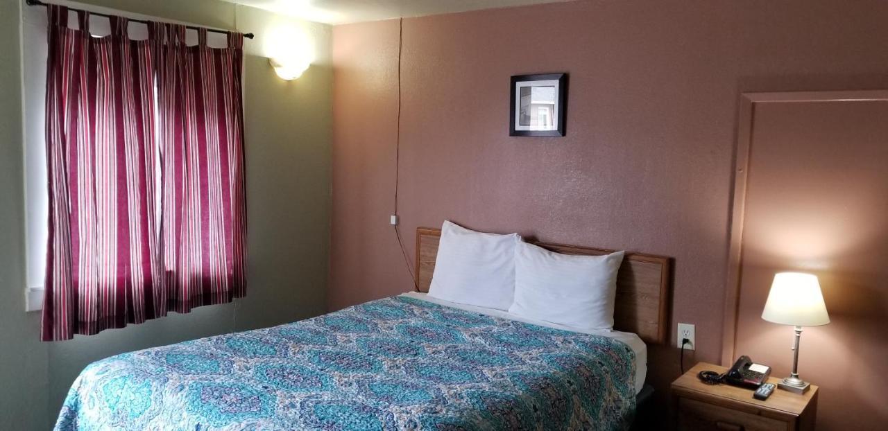Seattle Inn Northgate Екстериор снимка